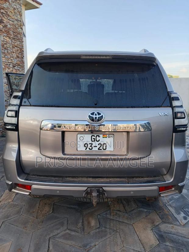 Toyota Land Cruiser Prado 2020 Brown