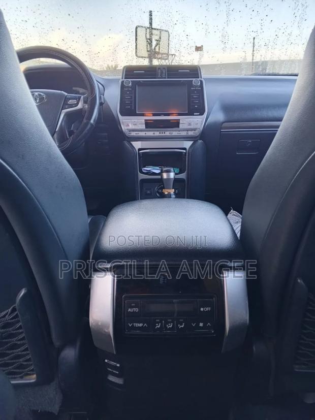 Toyota Land Cruiser Prado 2020 Brown