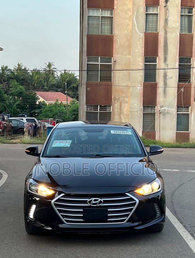 Hyundai Elantra 2018 Black