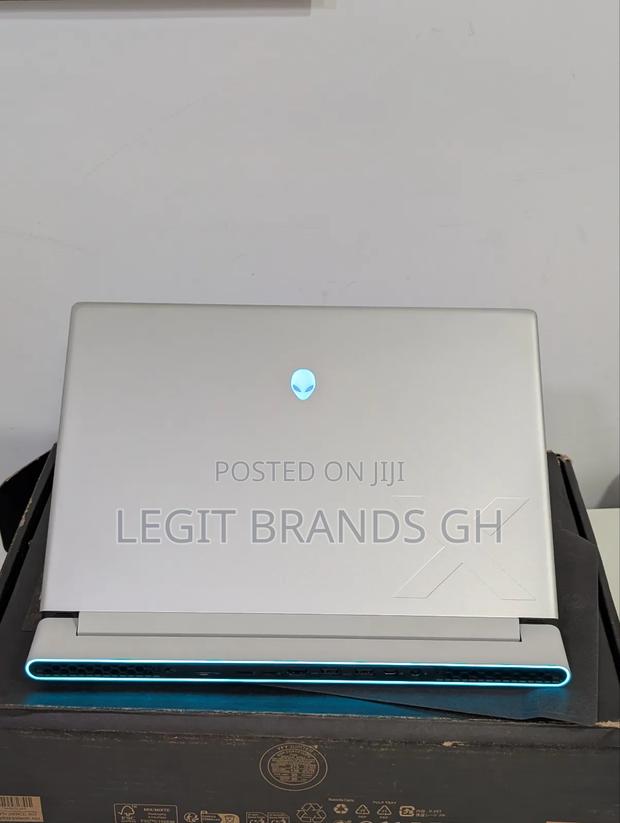 Laptop Dell Alienware X16 R2 32GB Intel Core Ultra 9 SSD 2T
