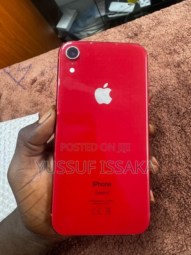 Apple iPhone XR 64 GB Red