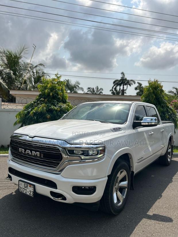 Dodge RAM 1500 5.7 Petrol AWD 2021 White