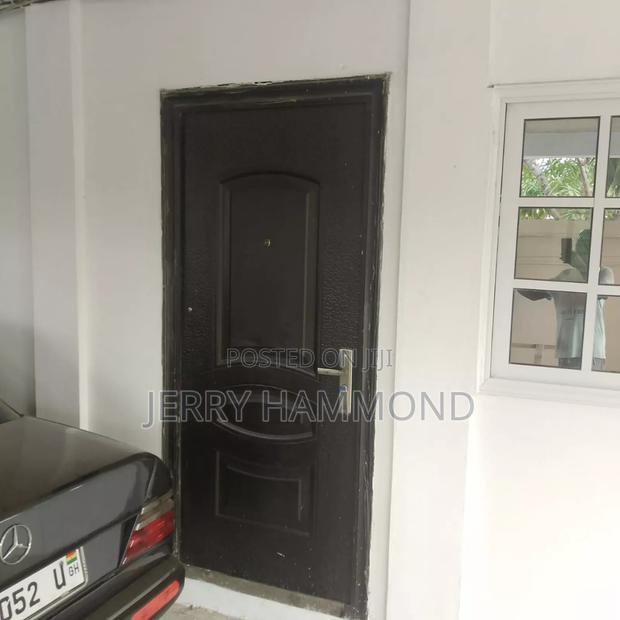 1bdrm Apartment in Teshie Malic Round, New Town for rent · Photo 1