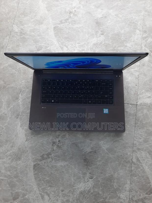 Laptop HP ZBook Studio G3 32GB Intel Xeon SSD 512GB photo 5