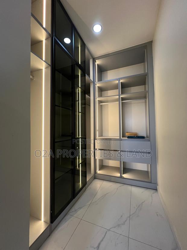 3bdrm House in East Legon, Bawaleshie for sale photo 8