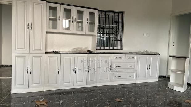 Kitchen Cabinet photo 2