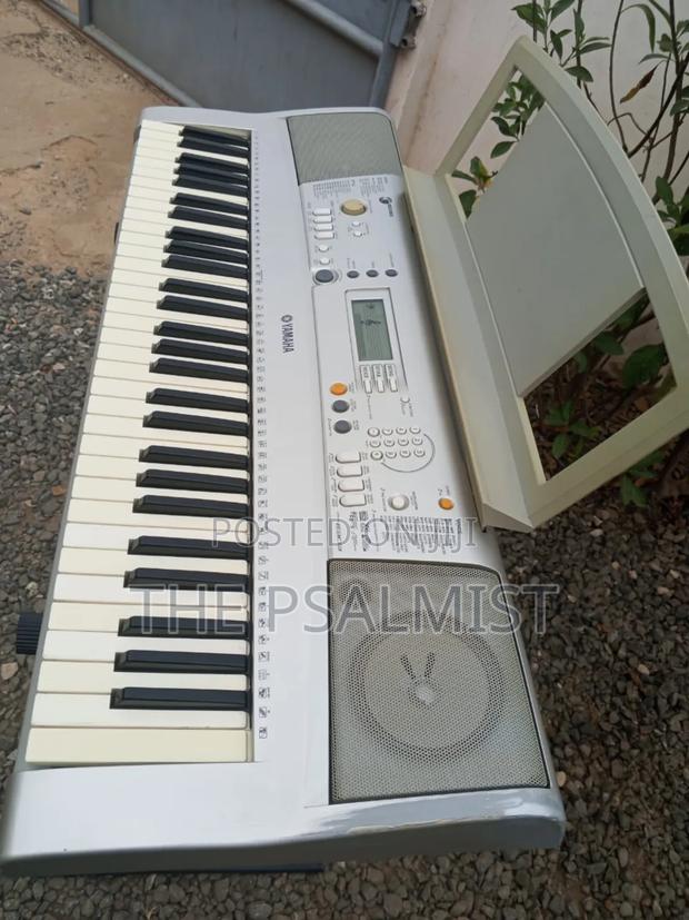 Yamaha Psr E303(Sustain Pedal, Bag) Split, Dual, Harmony Transpose Etc photo 4