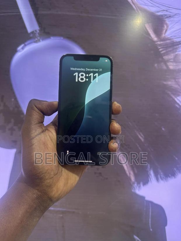 Apple iPhone 12 Pro 128 GB Black photo 2