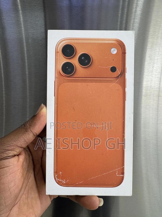New Apple iPhone 17 Pro Max 2 TB Orange photo 2
