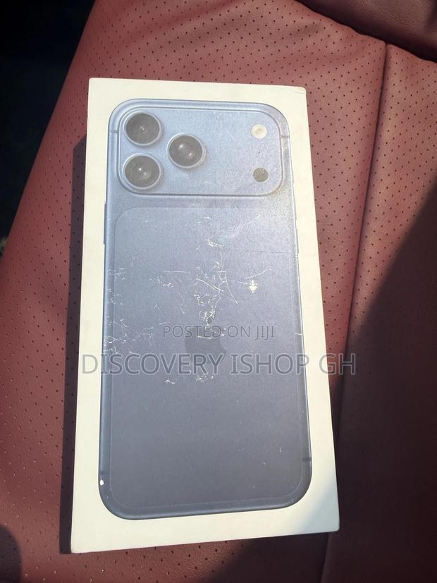 New Apple iPhone 17 Pro Max 2 TB Blue photo 3