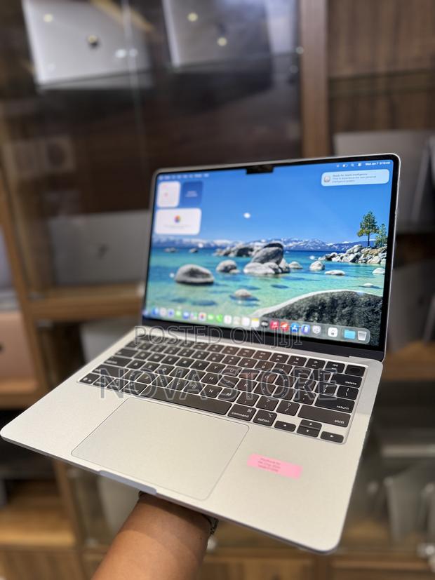 Laptop Apple MacBook Air 2025 M4 13-Inch 16GB Apple M4 SSD 512GB photo 2