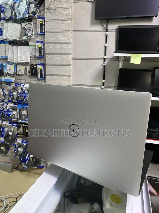 Laptop Dell Precision 5530 32GB Intel Xeon SSD 512GB photo 2