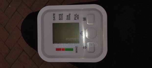Electronic Blood Pressure Monitor photo 2