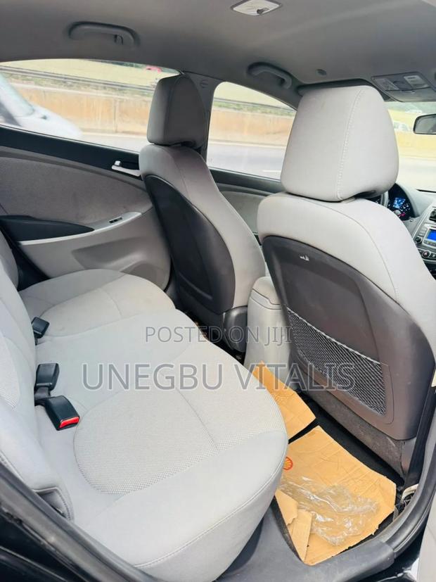 Hyundai Accent GLS 4dr Sedan (1.6L 4cyl 6M) 2014 Black