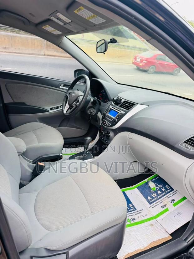 Hyundai Accent GLS 4dr Sedan (1.6L 4cyl 6M) 2014 Black