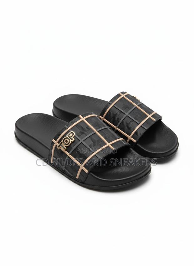 Top Slides in Bulk – ₵1,350 Per Box | ₵45 Each