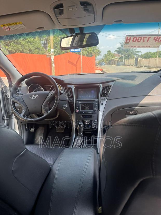 Hyundai Sonata GLS PZEV 4dr Sedan (2.4L 4cyl 6A) 2014 Silver photo 5