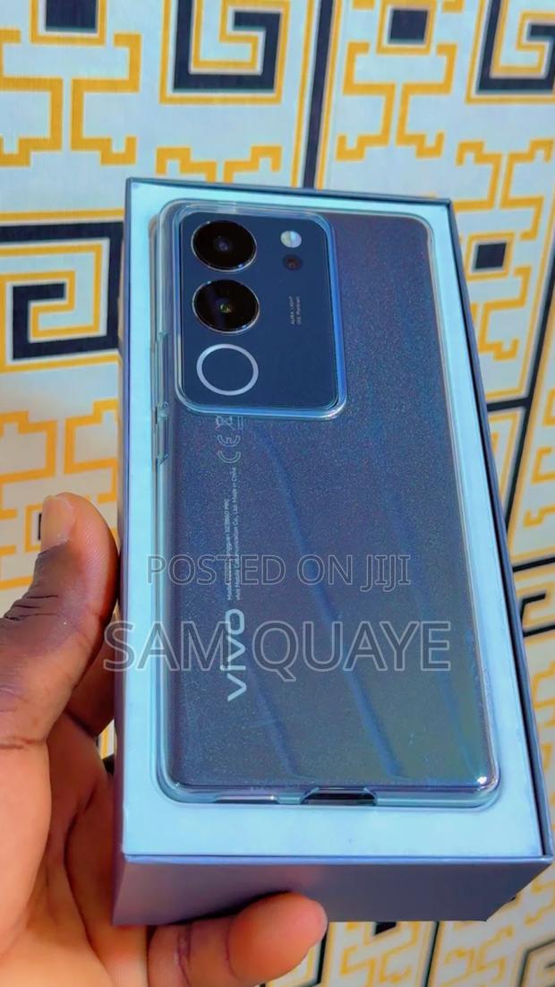 New Vivo V29 5G 256 GB Black · Photo 4