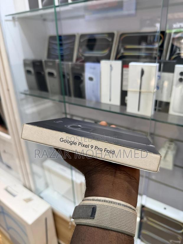 New Google Pixel 9 Pro Fold 256 GB Black photo 3