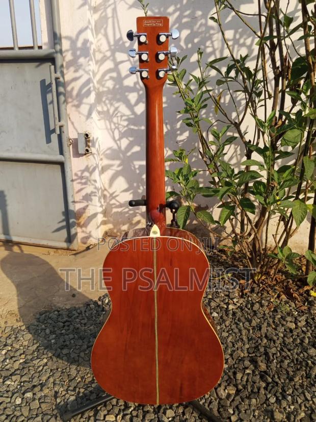 Obong Classical Guitar Since 1975 photo 8