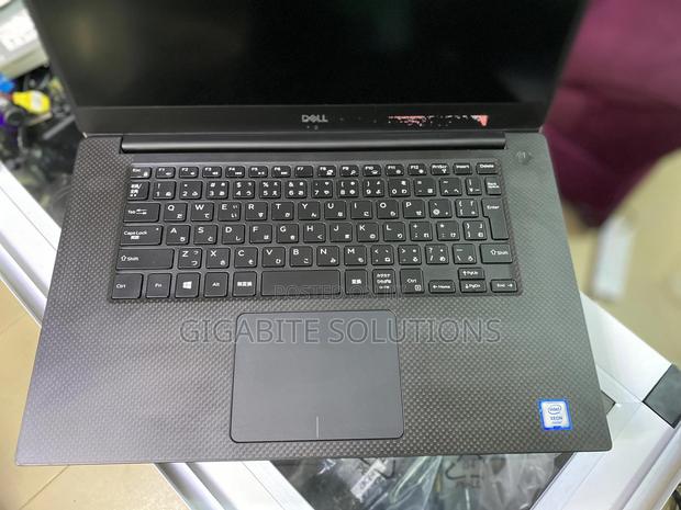 Laptop Dell Precision 5530 32GB Intel Xeon SSD 512GB photo 3
