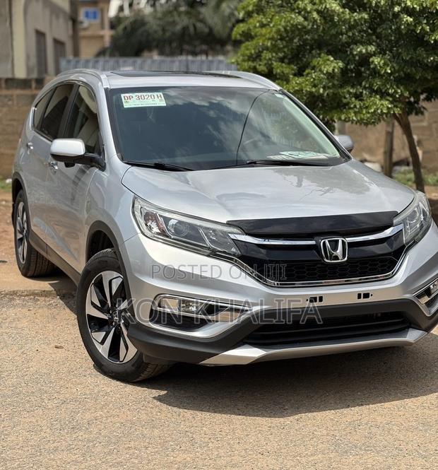 Honda CR-V Touring 4dr SUV (2.4L 4cyl CVT) 2016 Silver photo 2