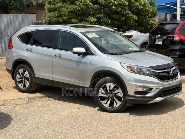 Honda CR-V Touring 4dr SUV (2.4L 4cyl CVT) 2016 Silver photo 3