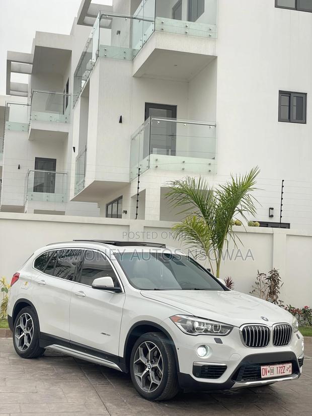 BMW X1 xDrive28i AWD 2018 White