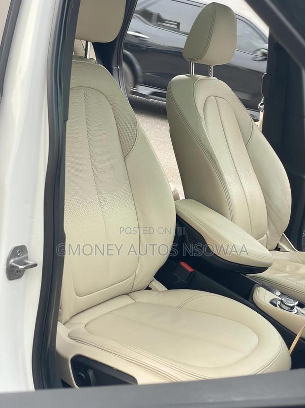 BMW X1 xDrive28i AWD 2018 White