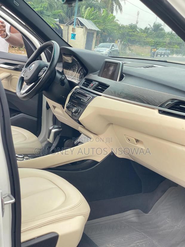 BMW X1 xDrive28i AWD 2018 White