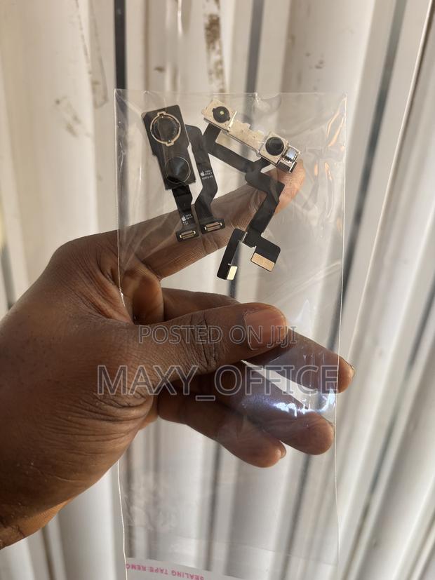 Front and Back Cameras for All iPhones