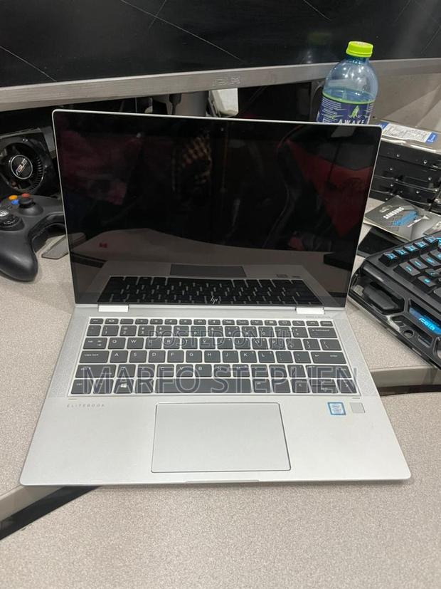 Laptop HP EliteBook 1030 8GB Intel Core I7 SSD 256GB