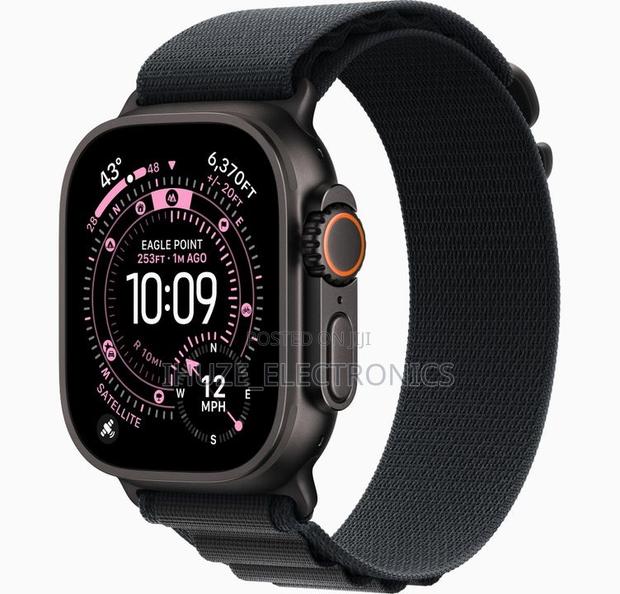 Apple Watch Ultra 3 49mm Black Titanium (Latest Edition)