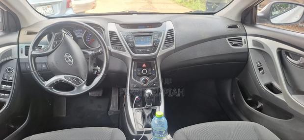 Hyundai Elantra Limited 4dr Sedan (1.8L 4cyl 6A) 2015 White