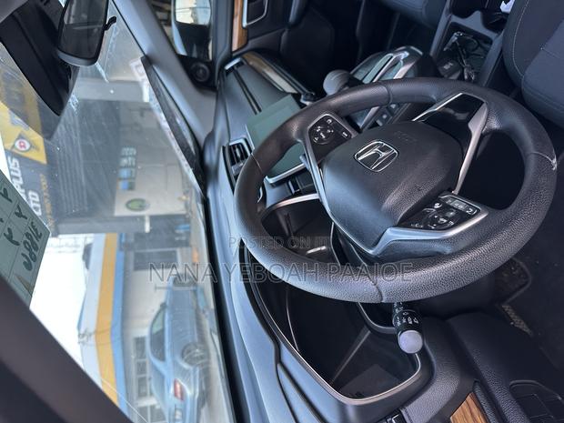 Honda CR-V EX AWD 2019 Gray photo 4