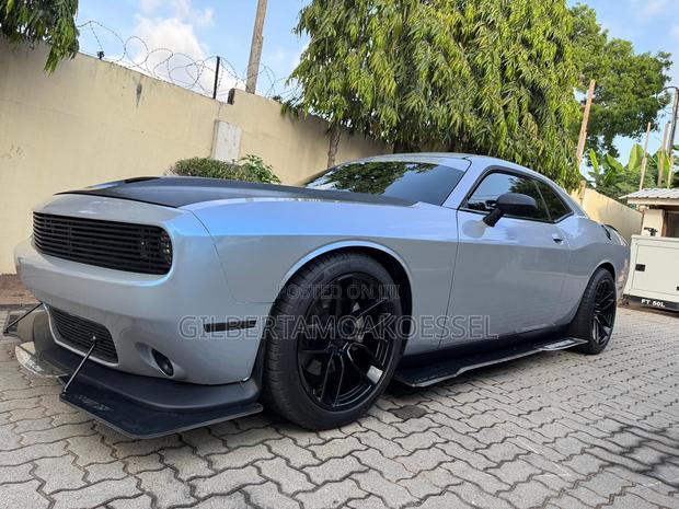Dodge Challenger 2021 Teal