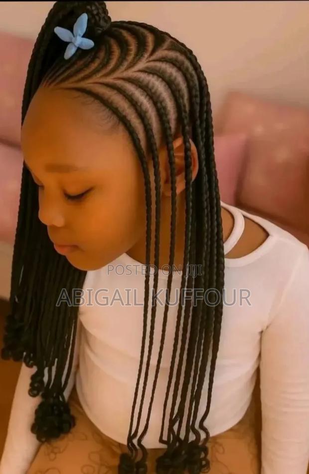 Hair Dressers! Braiders Wanted photo 4