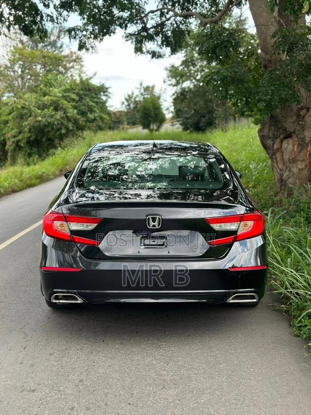 Honda Accord EX 2018 Black photo 2