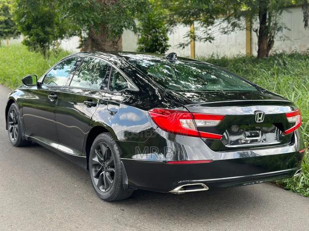 Honda Accord EX 2018 Black photo 3