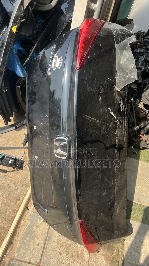 2016-2021 Honda Civic Trunk Boot photo 3