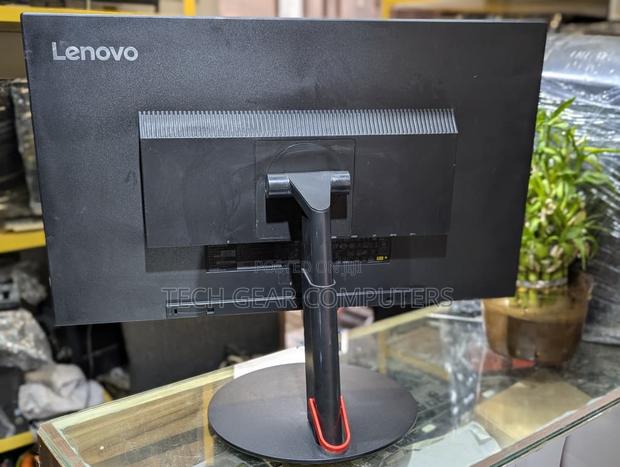 Lenovo Thinkvision P27h-10 27 Inch Wide QHD 1440p Ips Monitor Usb-C photo 2