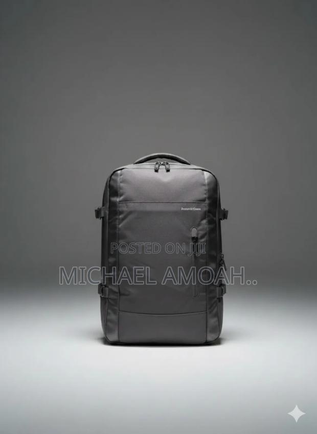 Suitable Luggage photo 2