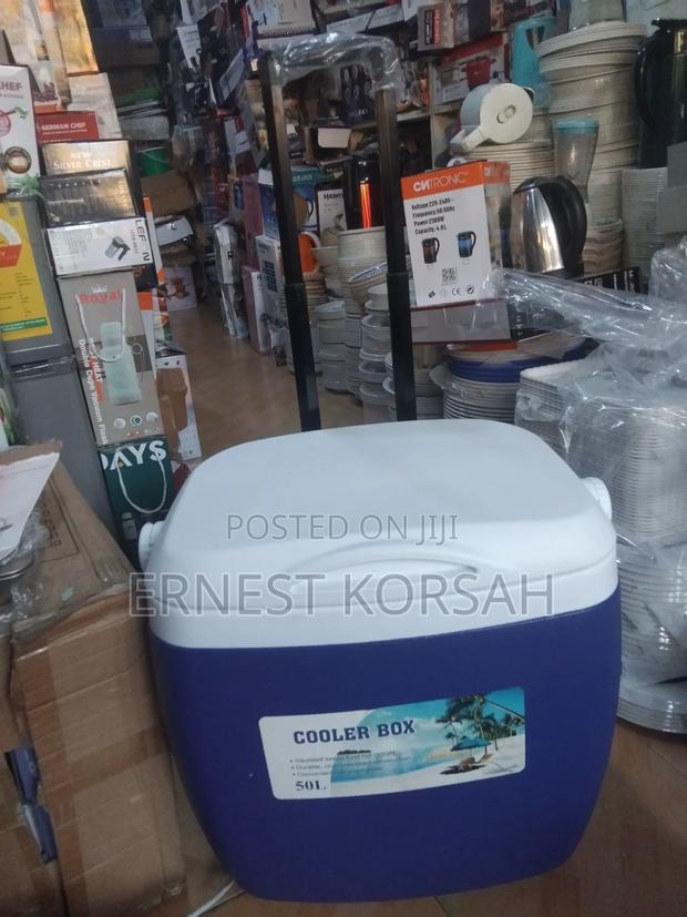 50 Litres Crush Resistance Cool Box With Handle · Photo 4