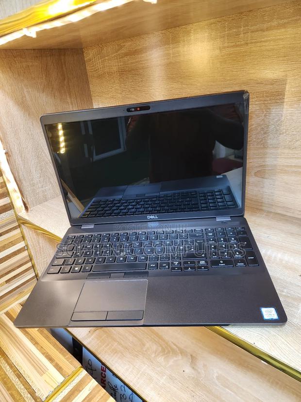 Laptop Dell Inspiron 15 8GB Intel Core I5 SSHD (Hybrid) 256GB