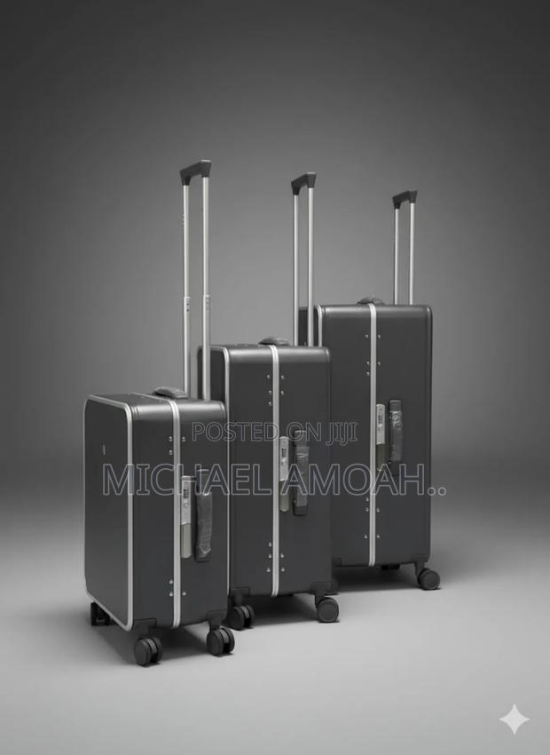 Suitable Luggage photo 2