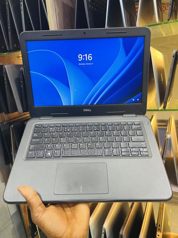 Laptop Dell Latitude 3301 4GB Intel Pentium SSD 128GB photo 3