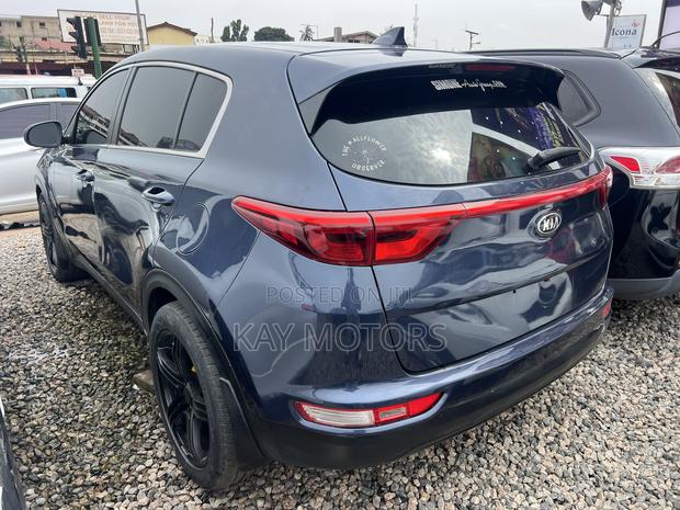 Kia Sportage EX 4dr SUV (2.4L 4cyl 6A) 2017 Blue