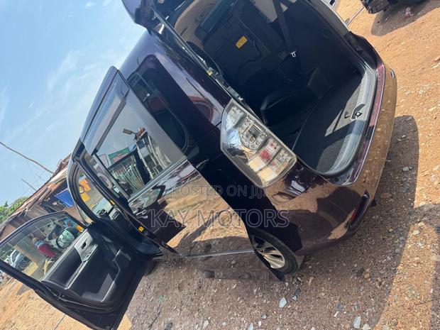 Toyota Voxy 2013 Black