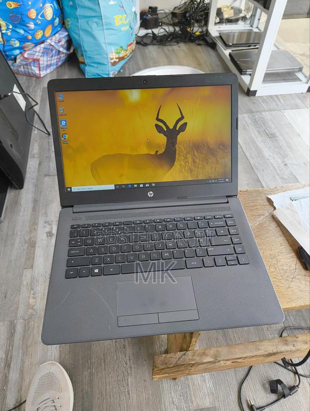 Laptop HP 240 G7 4GB Intel SSD 128GB