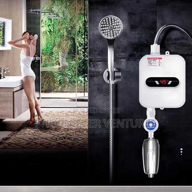 3500w Heating Electric Water Heater Mini Shower Thermostatic Shower photo 4
